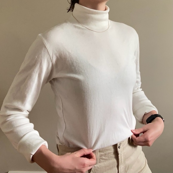 White turtleneck - Picture 2 of 6